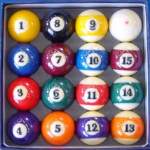 Golyókészlet Super Aramith Pool 2,1/4 normál méretű Golyókészlet Super Aramith Pool 2,1/4 normál méretű